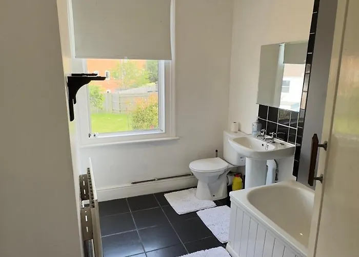 Spacious 3 * Bristol